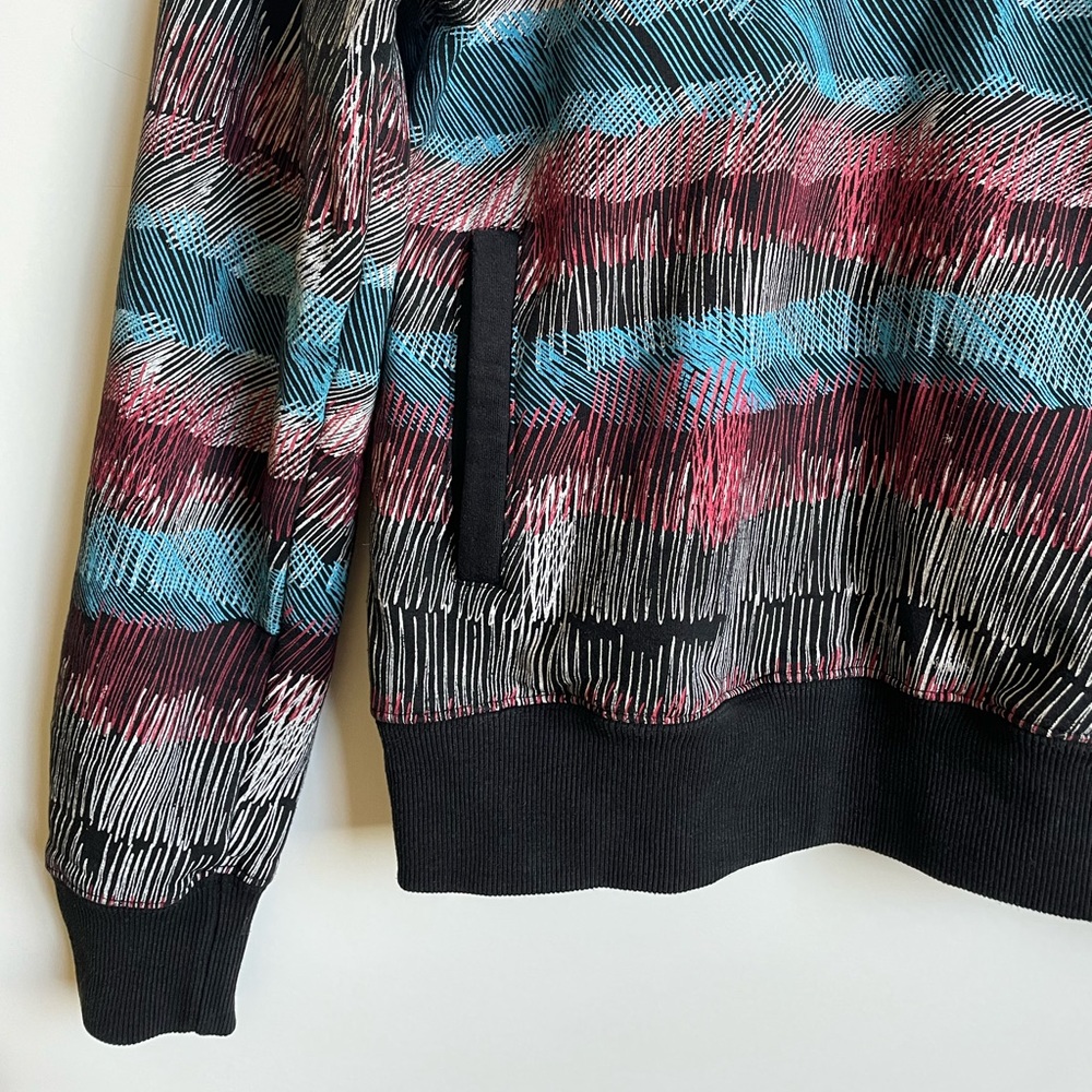 Fun pattern pocket sweatshirt - Picture 2 of 9